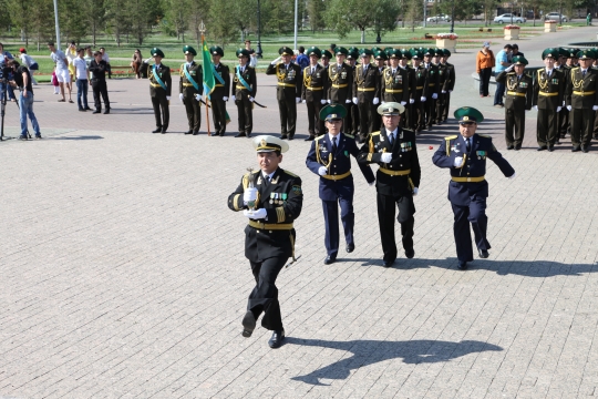 Військові, спеціальні навчальні заклади органів національної безпеки Республіки Казахстан (далі - ВНЗ ОНБ) здійснюють набір учнів за освітніми програмами вищої освіти і вищої освіти зі скороченим   терміном навчання