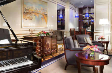 Королівський люкс в Lotte Hotel Moscow є найдорожчим номером не тільки в столиці, але і в Росії